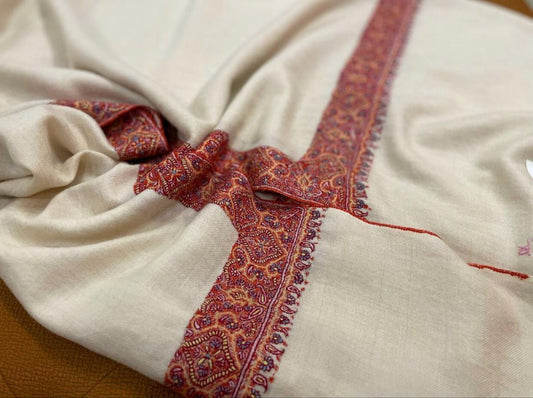 Pashmina Weaving – The Luxury of Kashmir