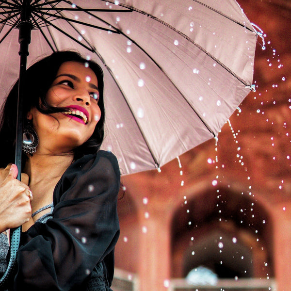 Dressing for the Rain Without Reaching for Polyester