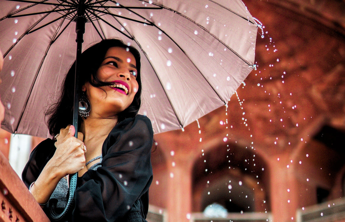 Dressing for the Rain Without Reaching for Polyester