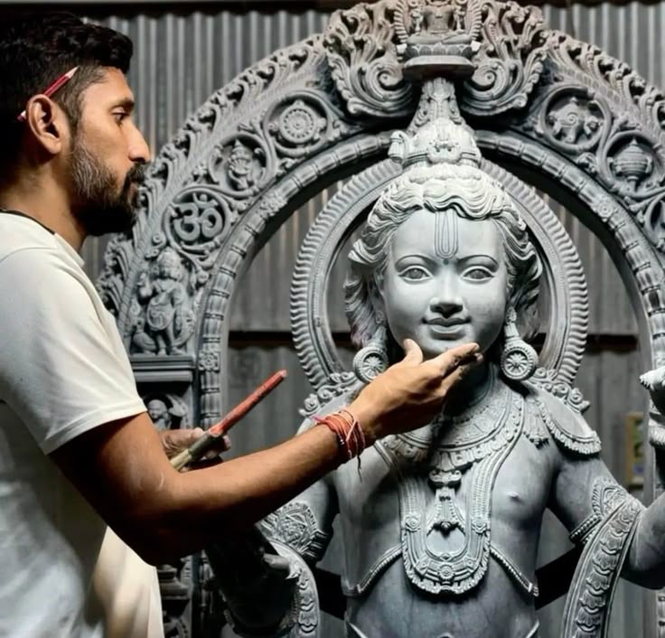 SCULPTURE